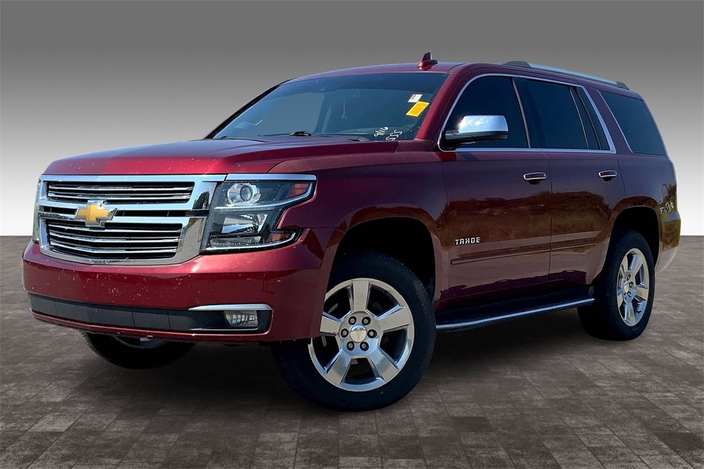 2019 Chevrolet Tahoe Premier photo 2