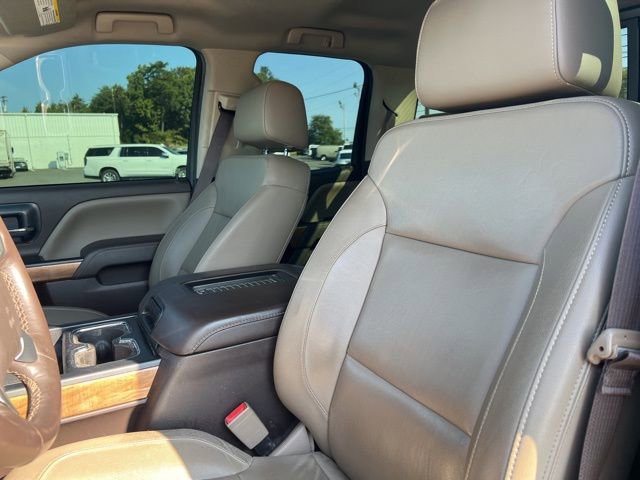 2018 Chevrolet Silverado 1500 LTZ photo 12