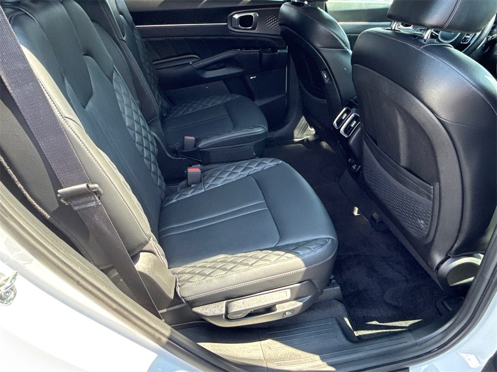 2023 Kia Sorento SX Prestige photo 14