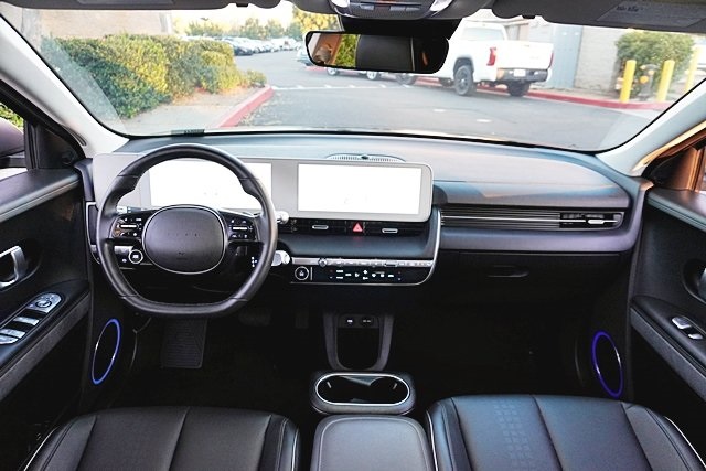 Used 2023 Gray Hyundai SEL image 16