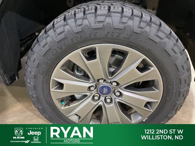 2016 Ford F-150 Lariat photo 4