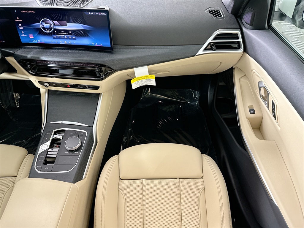 2025 Bmw 330i xDrive photo 26