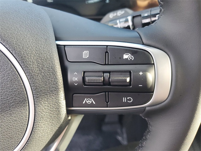2025 Kia Sportage EX photo 14