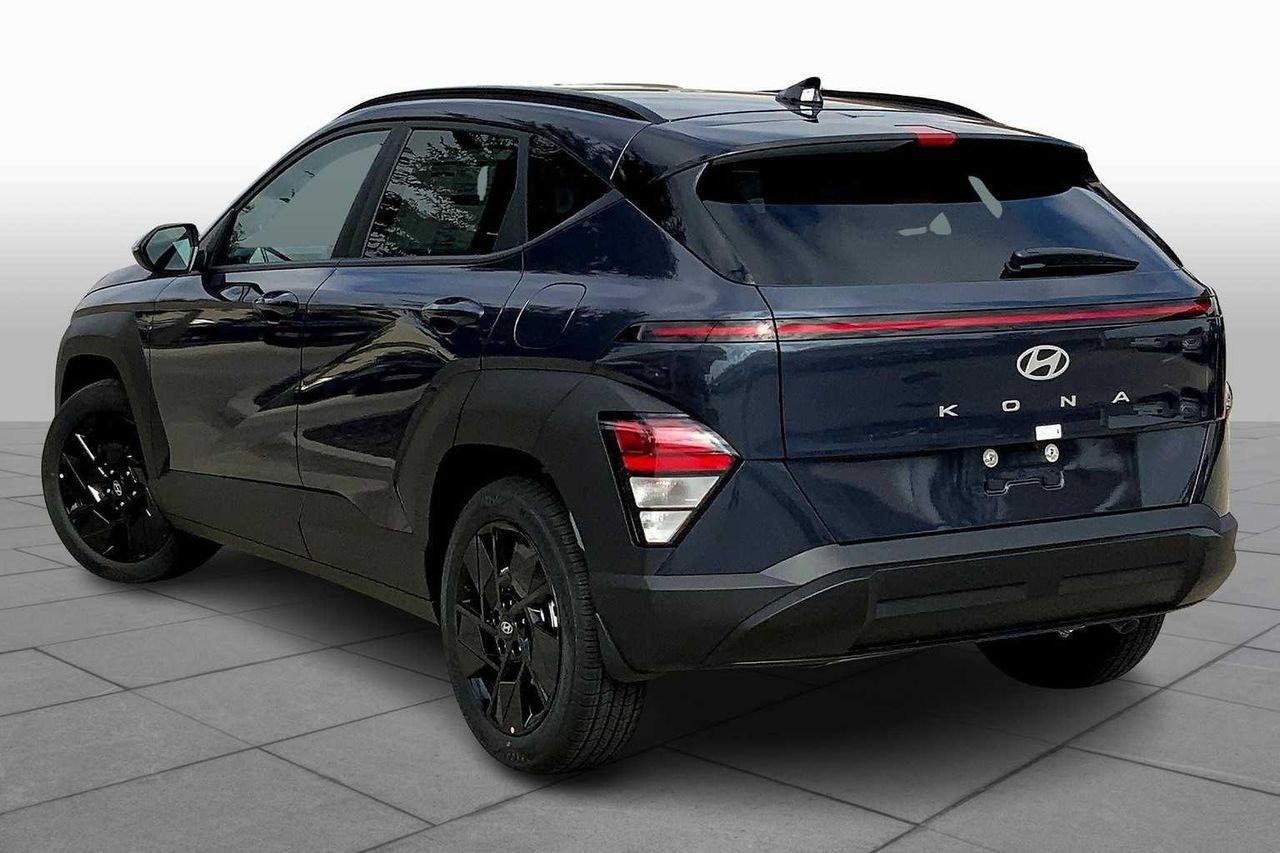 2026 Hyundai Kona SEL photo 11