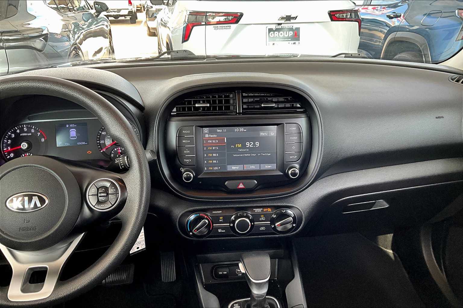 2020 Kia Soul LX photo 3