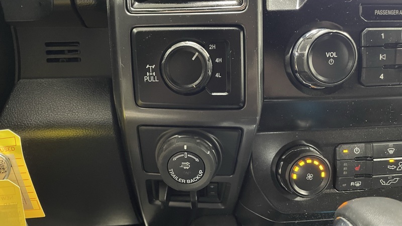 2020 Ford F-150 XLT photo 22
