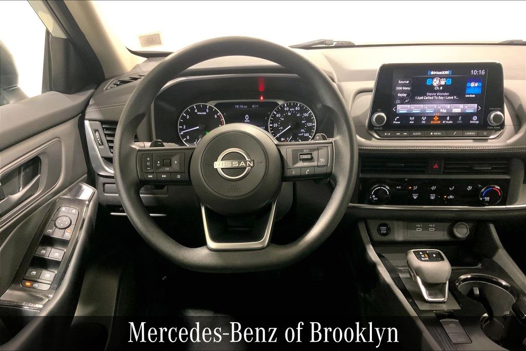 2024 Nissan Rogue S photo 4