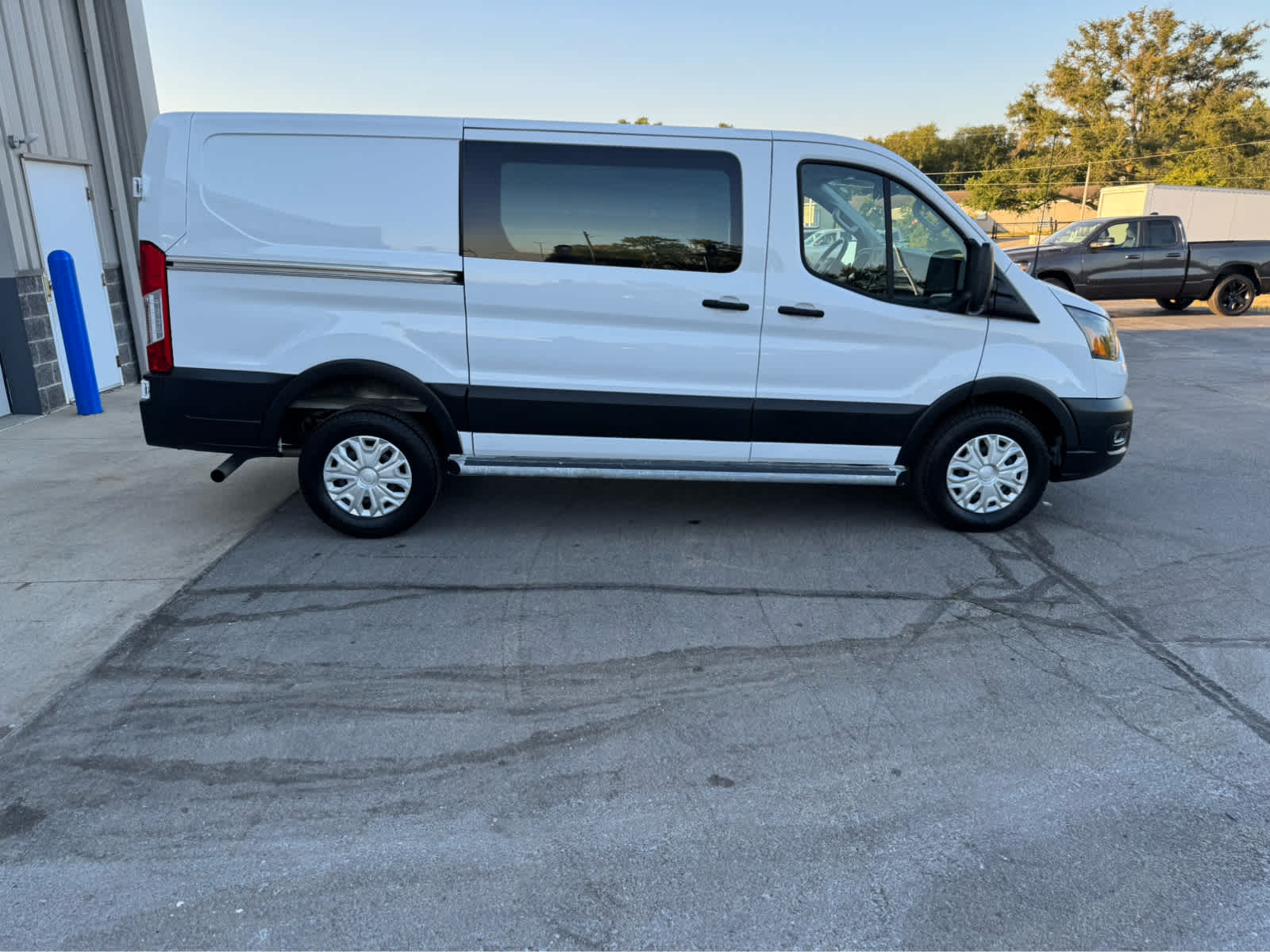 2023 Ford Transit Cargo Van photo 2