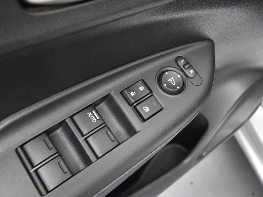 2016 Honda Fit EX photo 15
