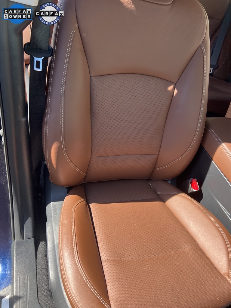 2018 Subaru Outback 3.6R Touring photo 4