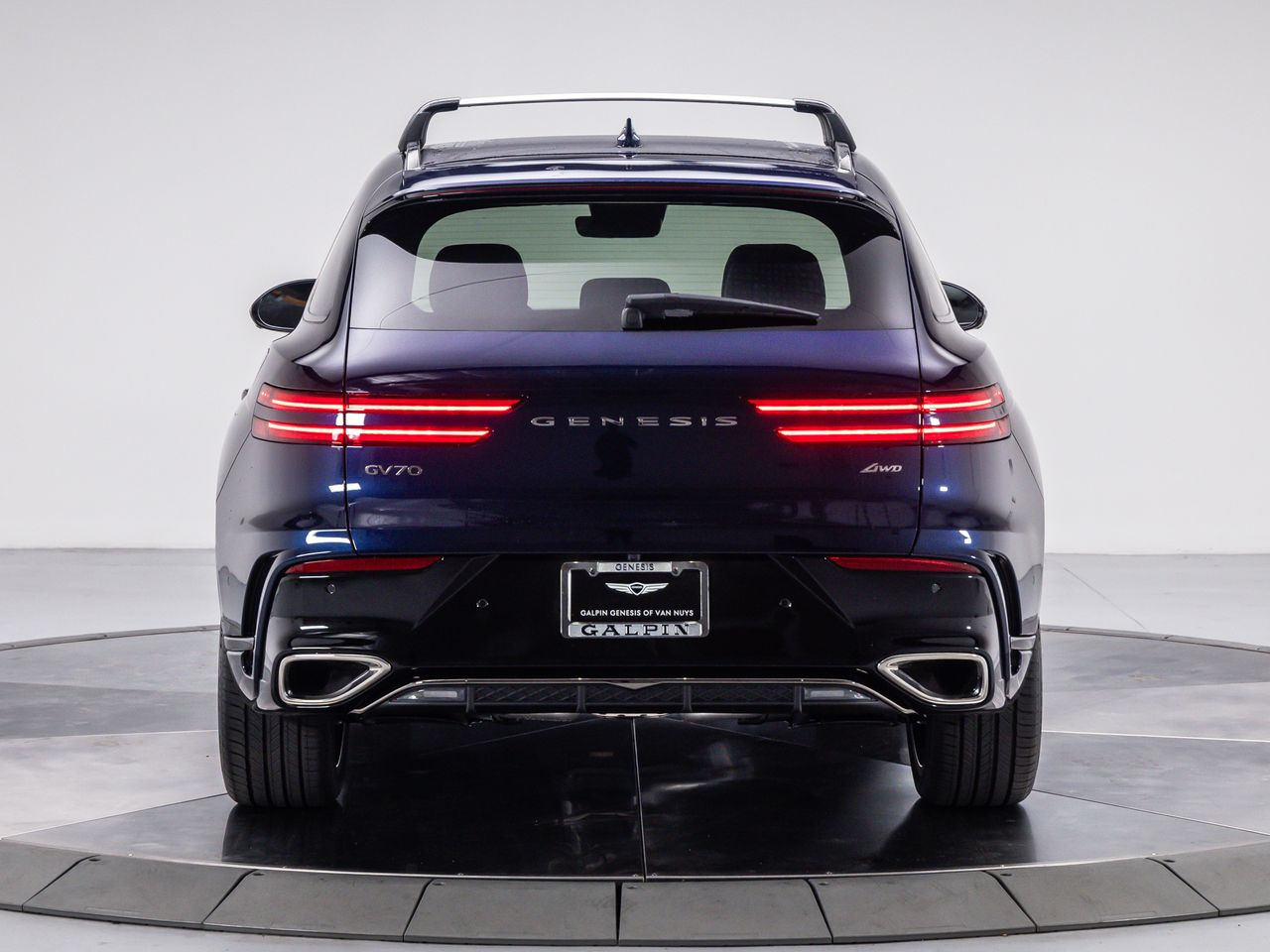2026 Genesis GV70 2.5T Sport Prestige photo 3