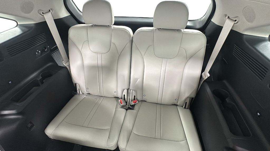2026 Kia Sorento X-Line SX photo 14