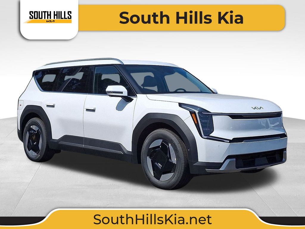 2026 Kia EV9 Wind's photo