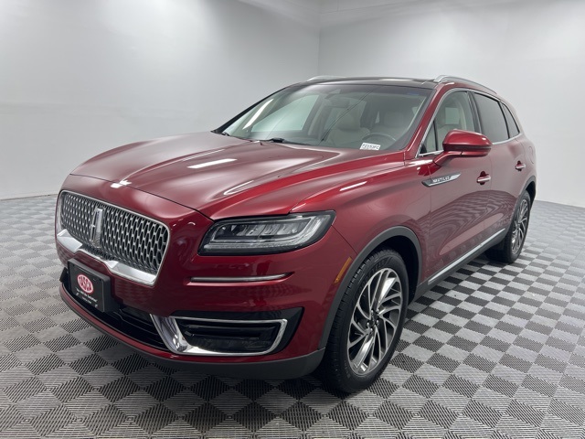 2019 Lincoln Nautilus Reserve photo 2