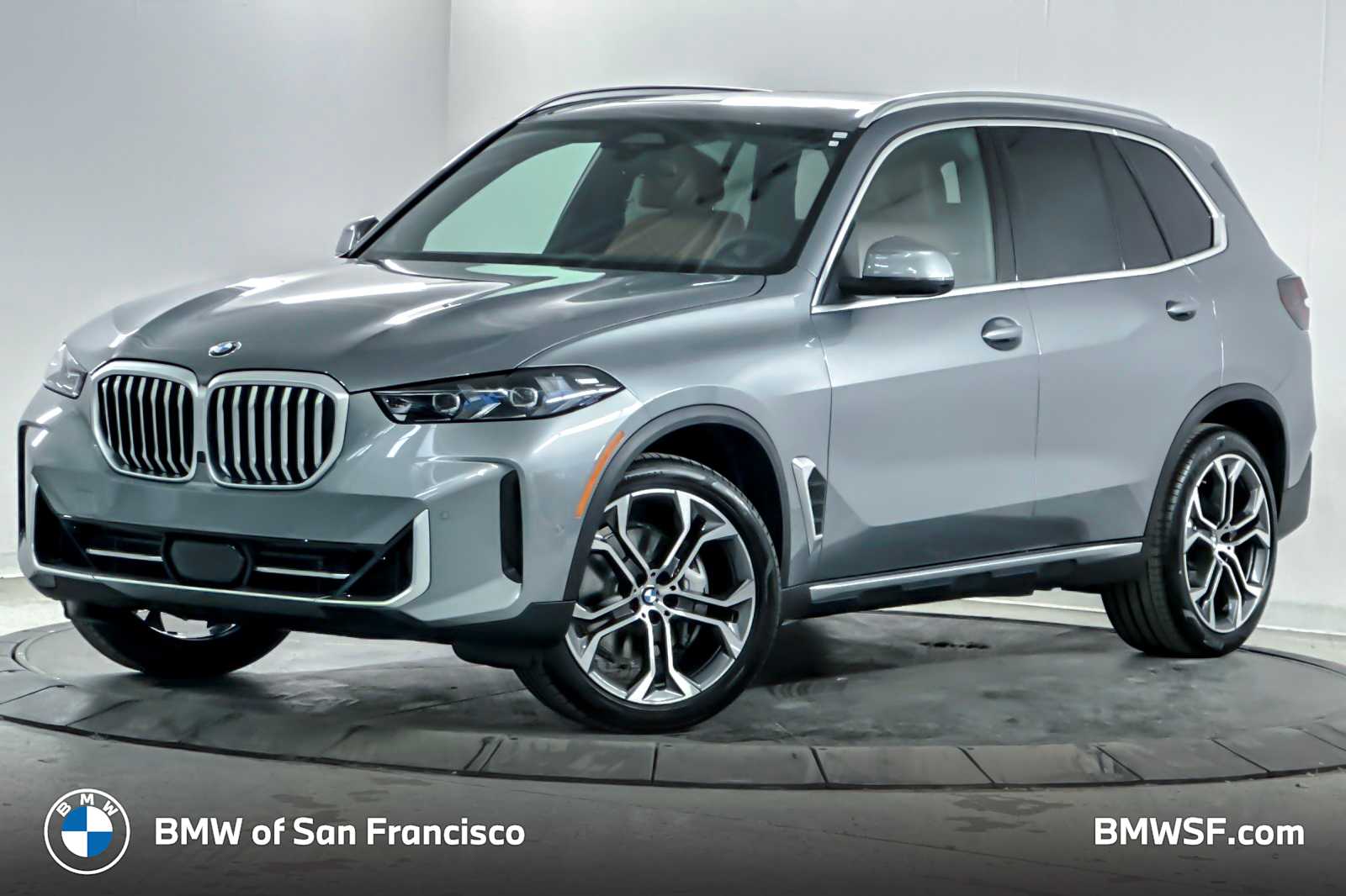 2026 BMW X5 40i's photo