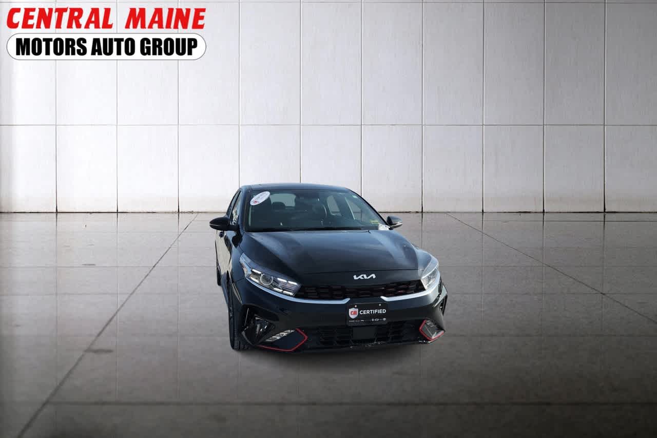 2023 Kia Forte GT-Line's photo