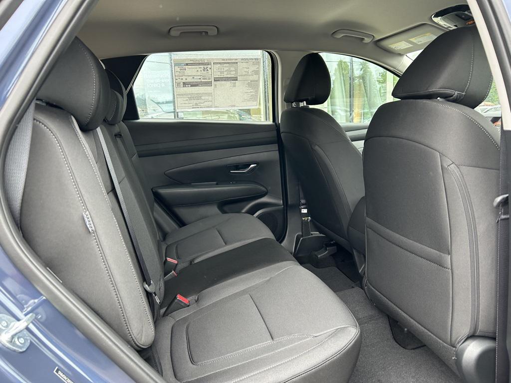 2025 Hyundai Tucson SE photo 28