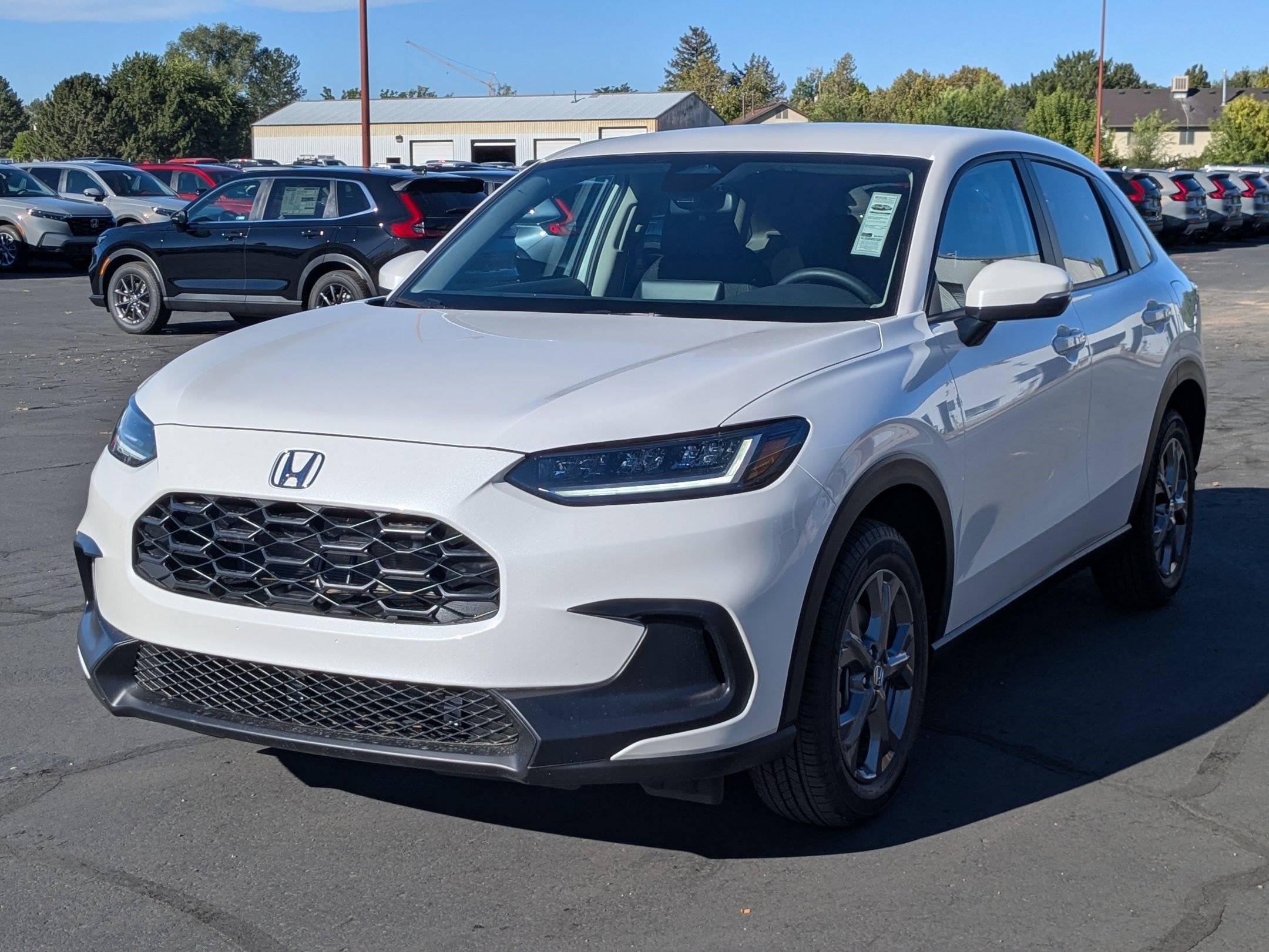 2026 Honda HR-V LX photo 6