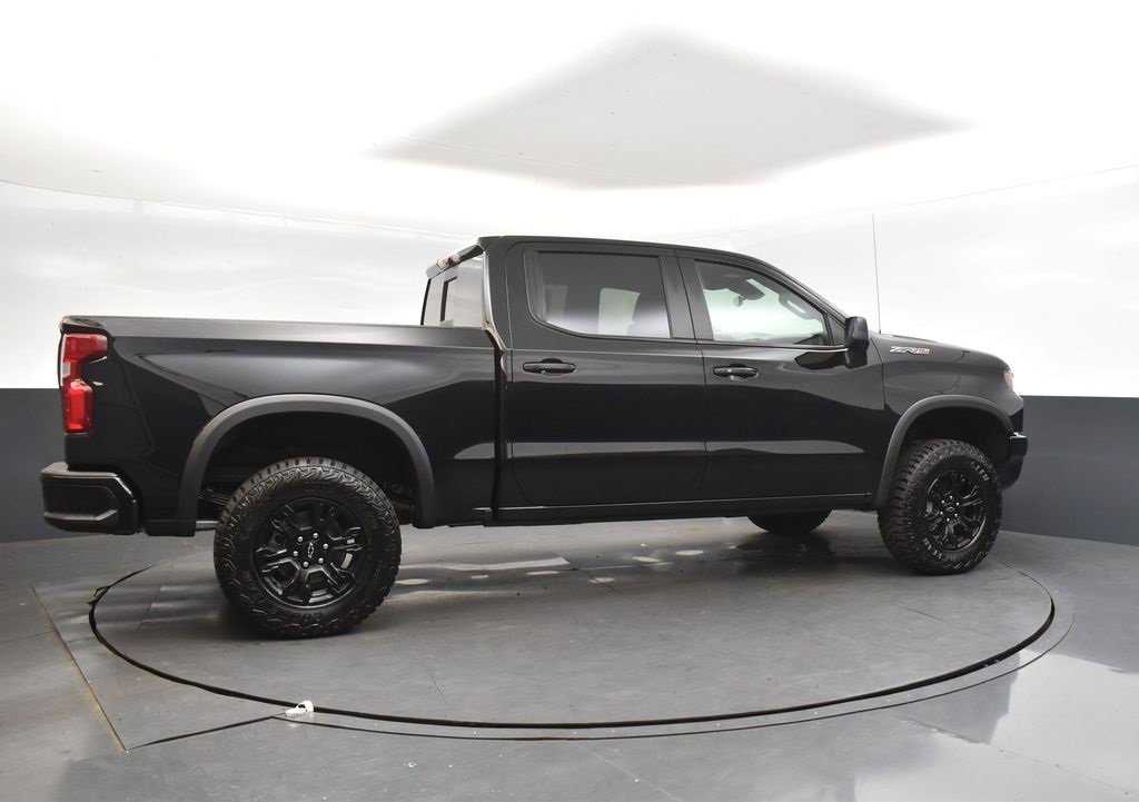 2026 Chevrolet Silverado 1500 ZR2 photo 8