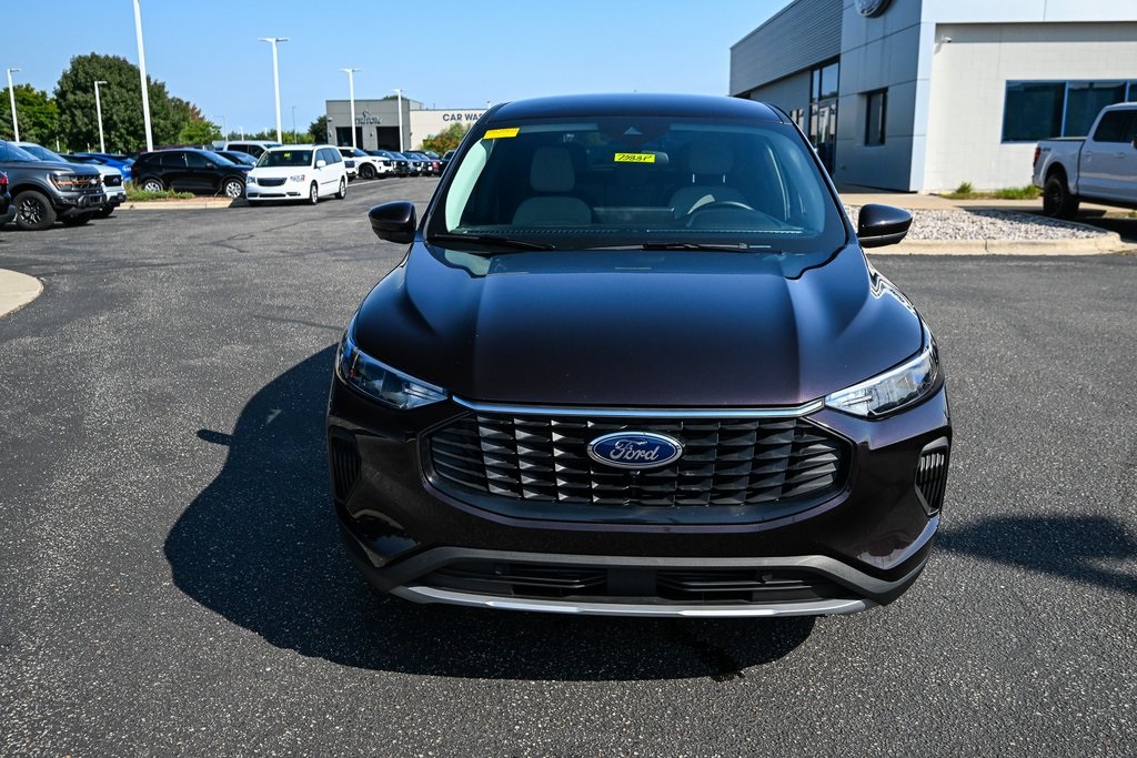 2023 Ford Escape Active photo 7
