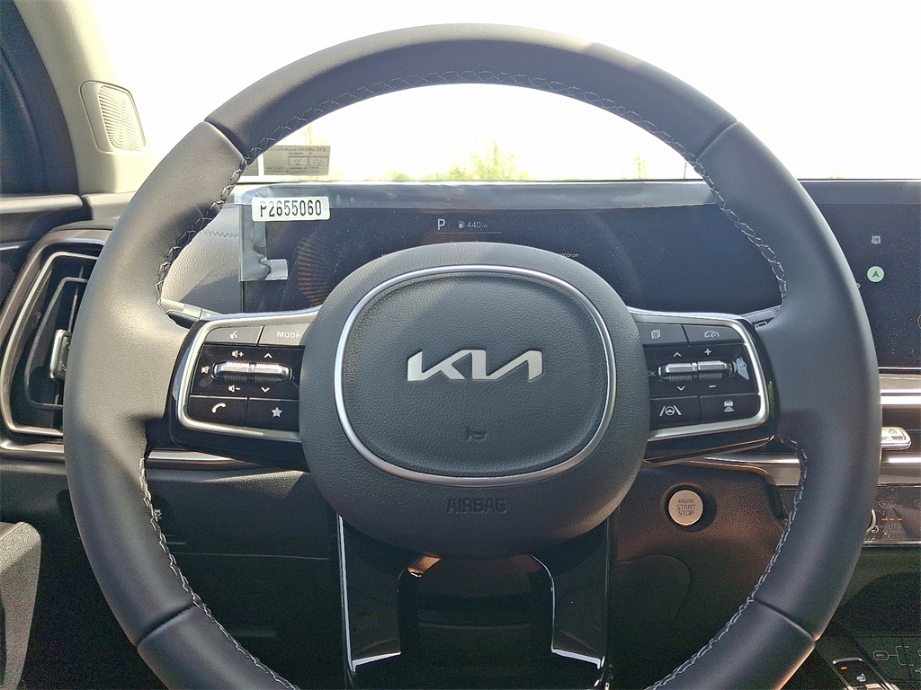 2025 Kia Sorento S photo 16