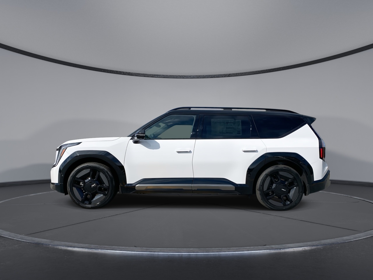 2026 Kia EV9 GT-Line photo 3