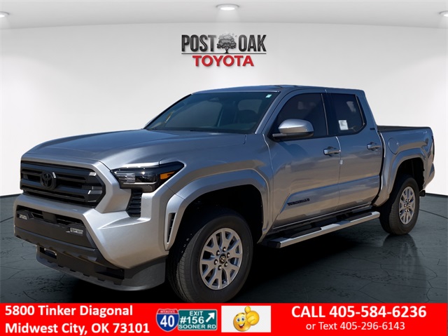 2025 Toyota Tacoma SR5's photo