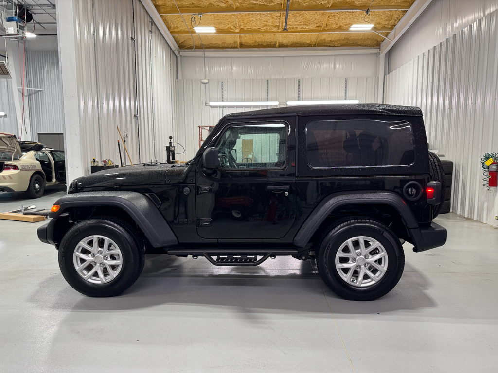 2023 Jeep Wrangler Sport S photo 2