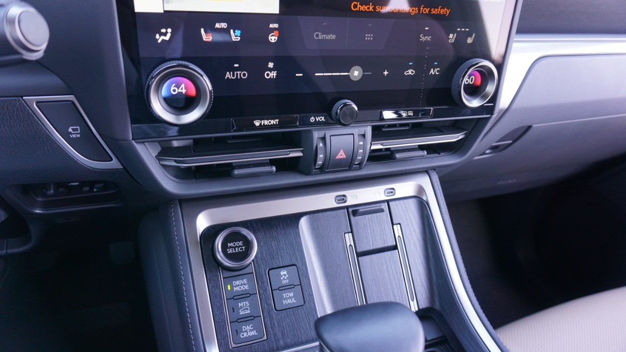 2024 Lexus GX 550 Overtrail photo 19