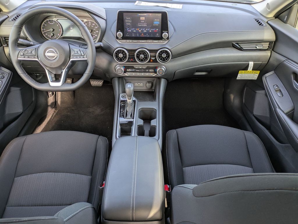 2025 Nissan Sentra SV photo 22