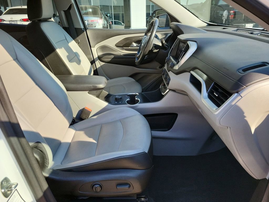 2022 Gmc Terrain SLT photo 25