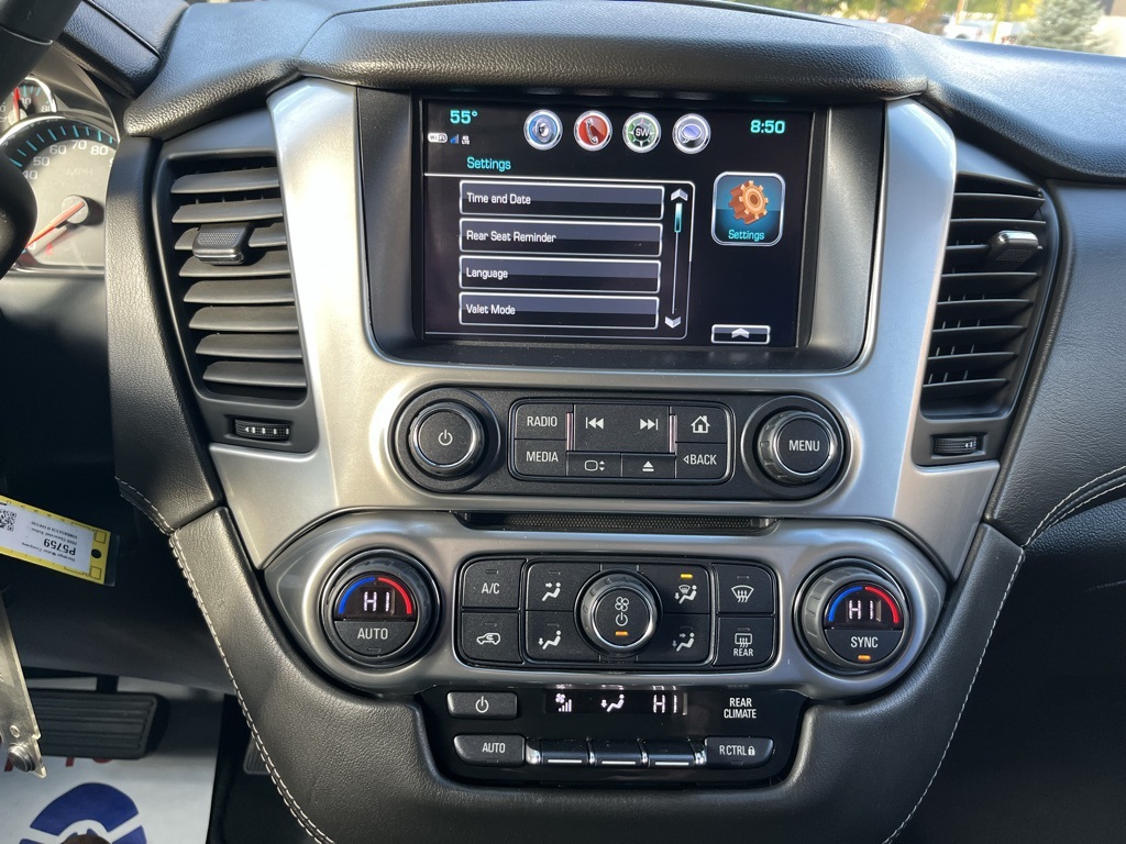2020 Chevrolet Suburban LS photo 4