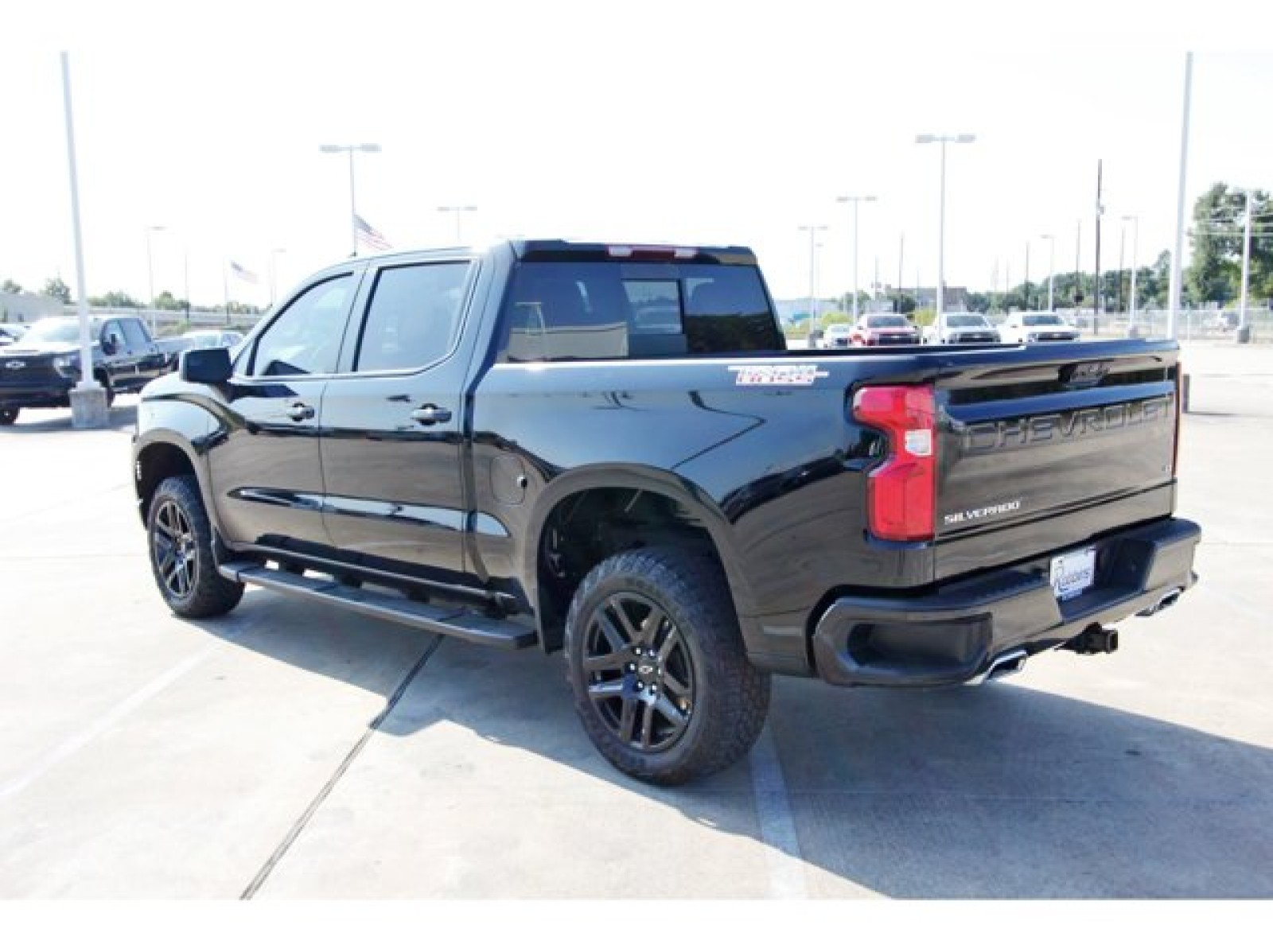 2024 Chevrolet Silverado 1500 LT Trail Boss - 3