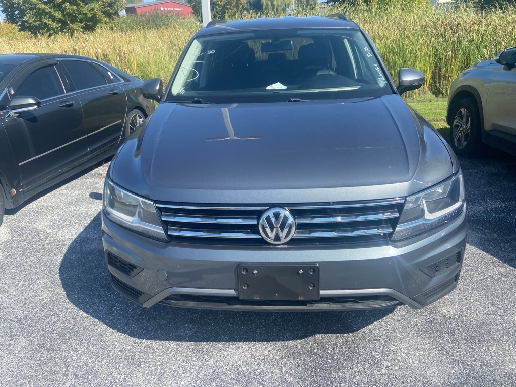 2019 Volkswagen Tiguan SE photo 2