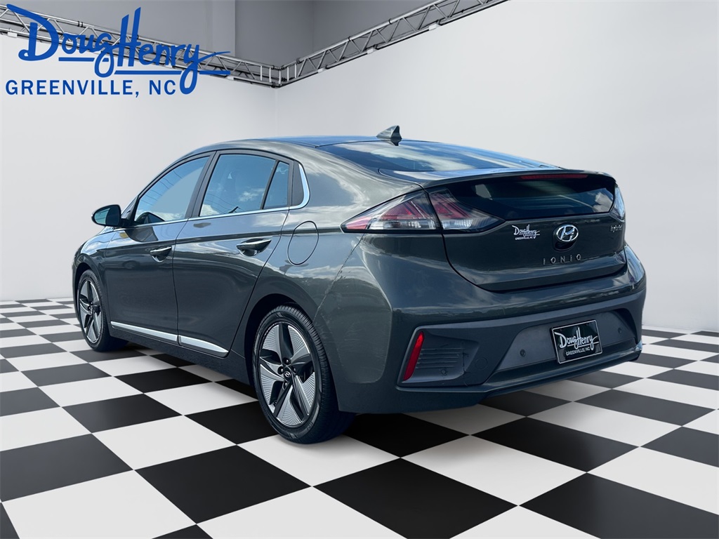 2022 Hyundai Ioniq Limited photo 3
