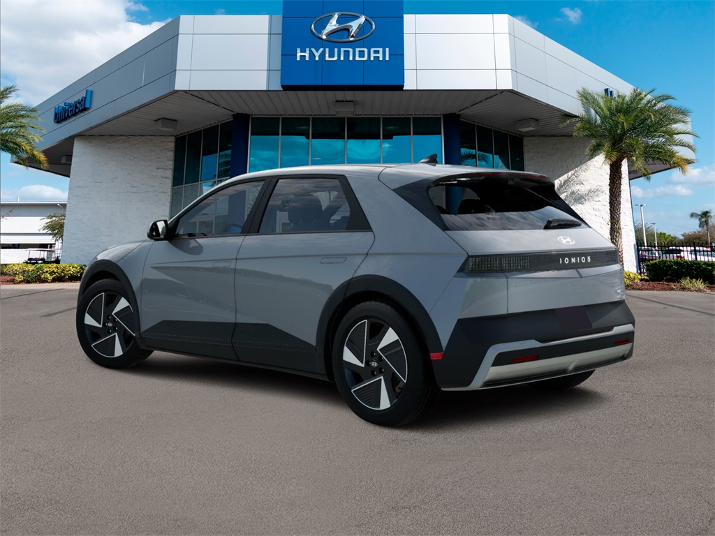 2026 Hyundai Ioniq 5 SEL photo 4