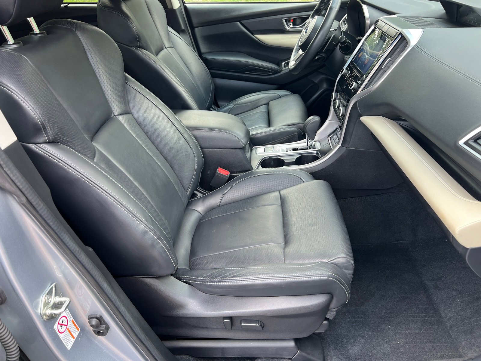 2020 Subaru Ascent Limited photo 12
