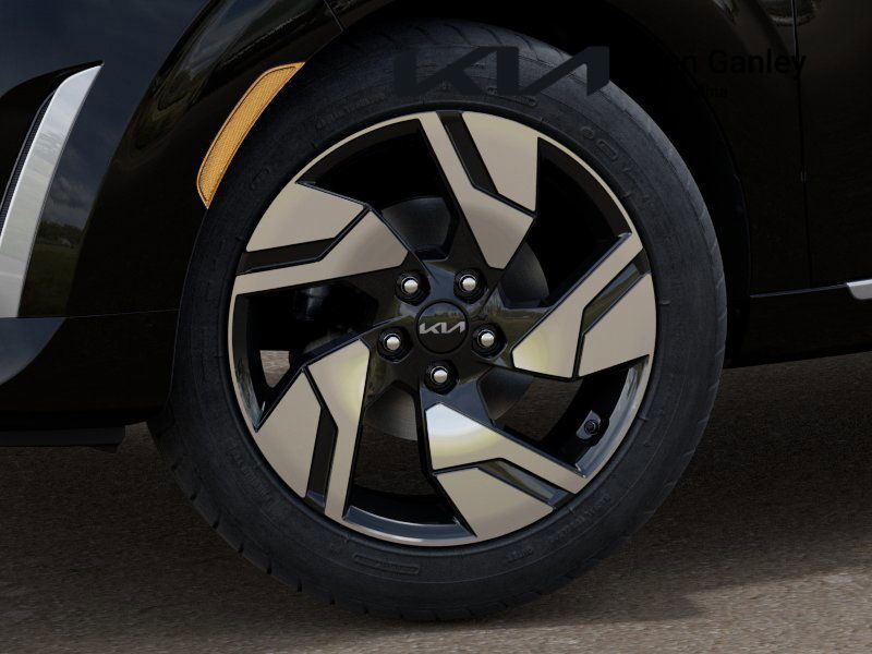2025 Kia Soul GT-Line photo 5