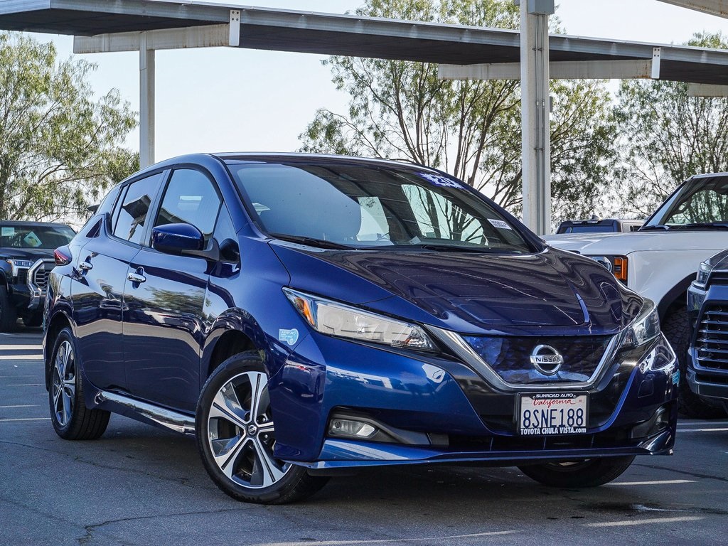 2020 Nissan Leaf SV Plus's photo