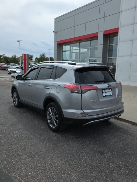 2018 Toyota RAV4 Limited photo 3