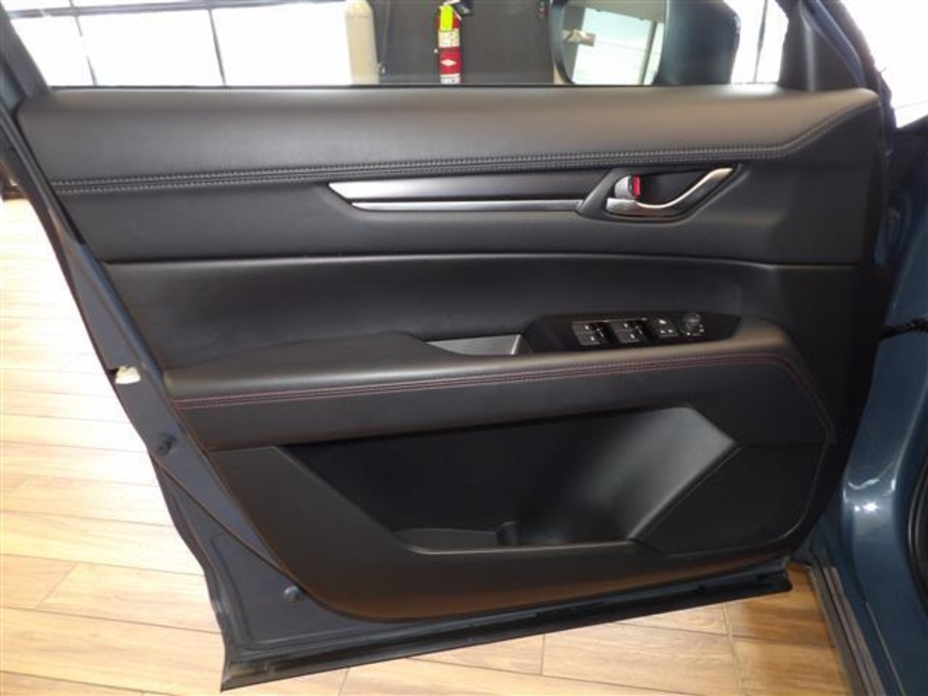 2023 Mazda CX-5 2.5 S Carbon photo 23