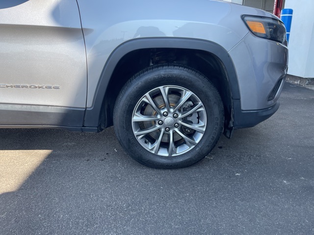 2019 Jeep Cherokee Latitude photo 10