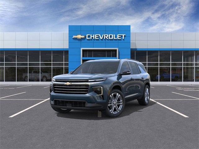2025 Chevrolet Traverse photo 8