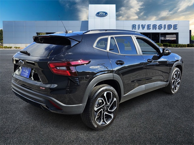 2024 Chevrolet Trax photo 7