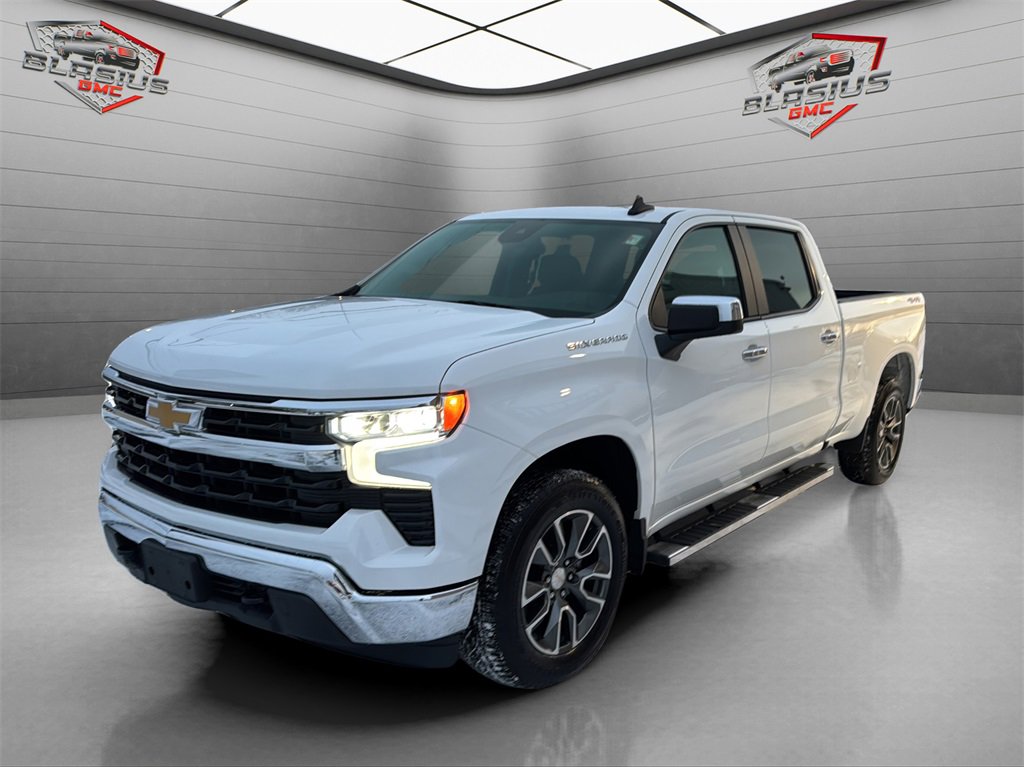 2023 Chevrolet Silverado 1500 LT's photo