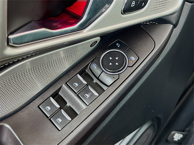 2020 Ford Explorer ST photo 9