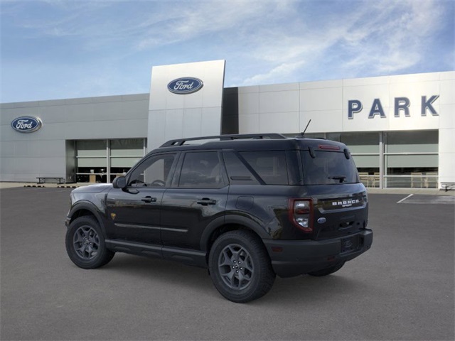 2024 Ford Bronco Sport Badlands photo 4