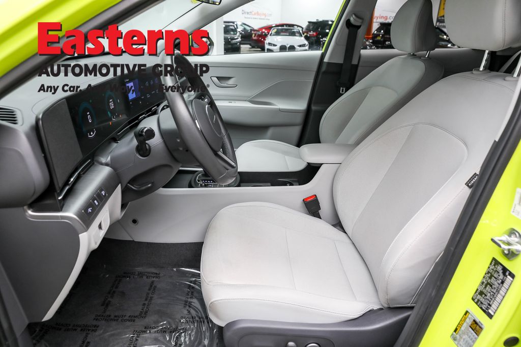 2024 Hyundai Kona SEL photo 8