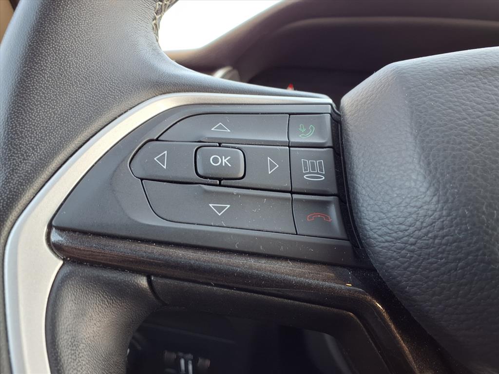 2022 Jeep Grand Cherokee Laredo photo 19