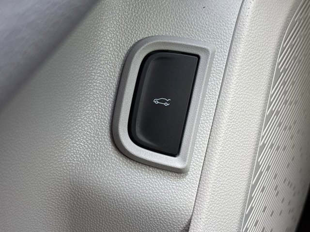 2026 Gmc Terrain Denali photo 17